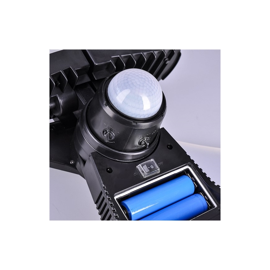 Refletor solar LED com sensor 2000mAh LED/8W/3,7V IP44