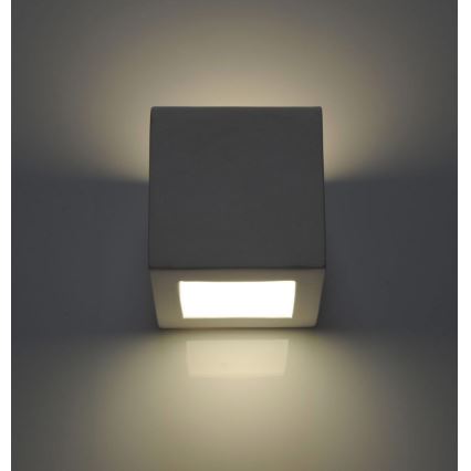 Iluminação de parede LEO 1xE27/60W/230V branco