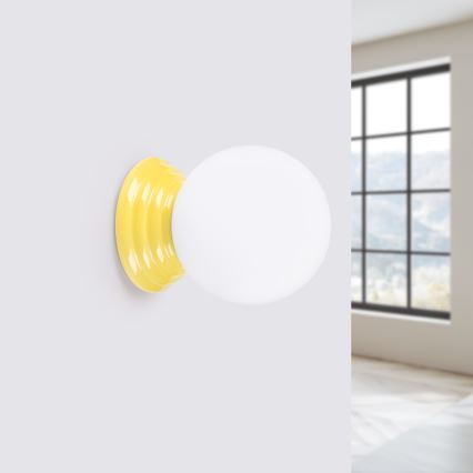 Aplique de parede para casa de banho ZORI 1xG9/8W/230V IP44 amarelo