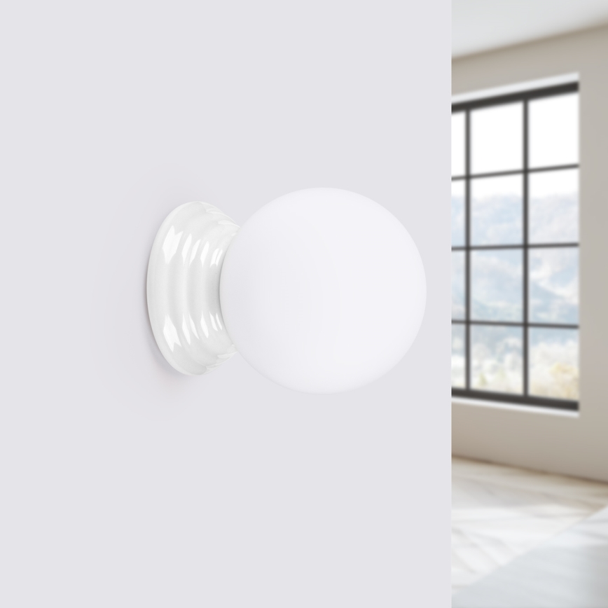 Aplique de parede para casa de banho ZORI 1xG9/8W/230V IP44 branco