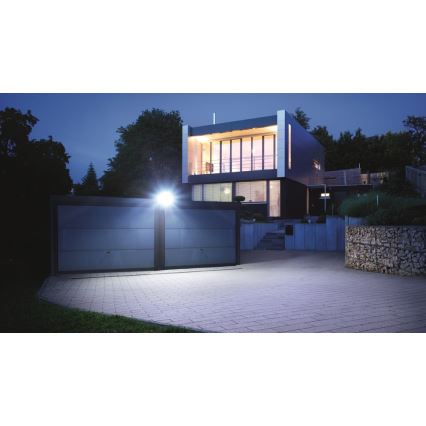 STEINEL 030070 - refletor LED com sensor XLED Home 2 XL LED/19,3W/230V IP44