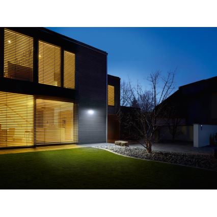 STEINEL 671013 - Solar LED-holofote XSolar L-S 1,2W/LED prateado IP44 2500 mAh