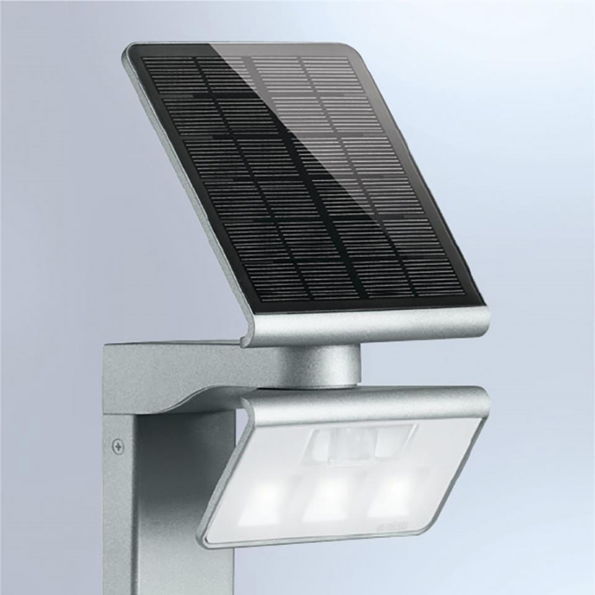 STEINEL 671211 - Projetor LED solar com sensor XSolar GL-S 0,5W/LED prata IP44 2500 mAh