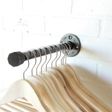 Suporte para cabides BORURAF 8x22 cm