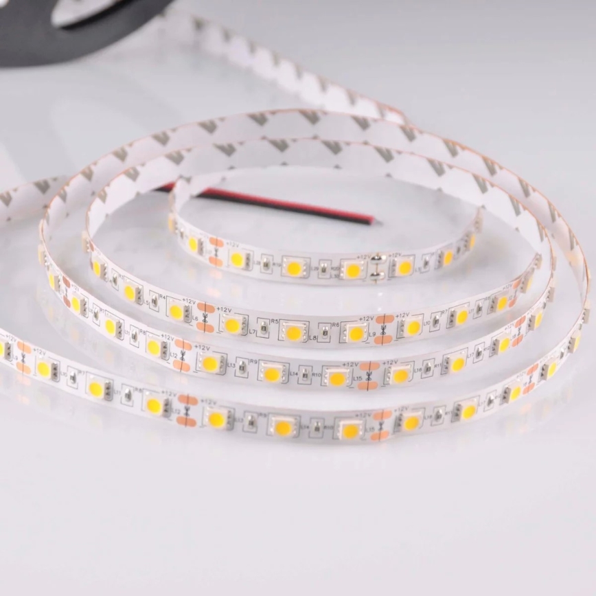 Tira LED 5m LED/45W/12V IP65 branca