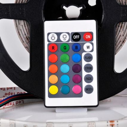 Tira LED RGB com regulação 5m LED/18W/12V IP20 + CR