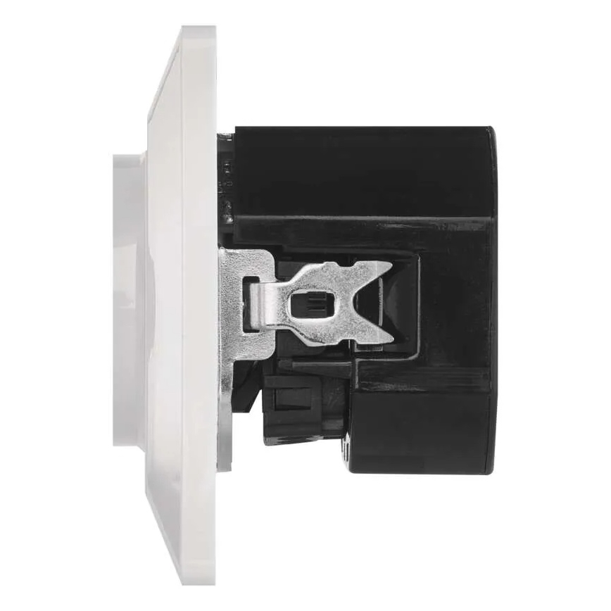 Tomada doméstica com portas USB Tipo-A e Tipo-C
