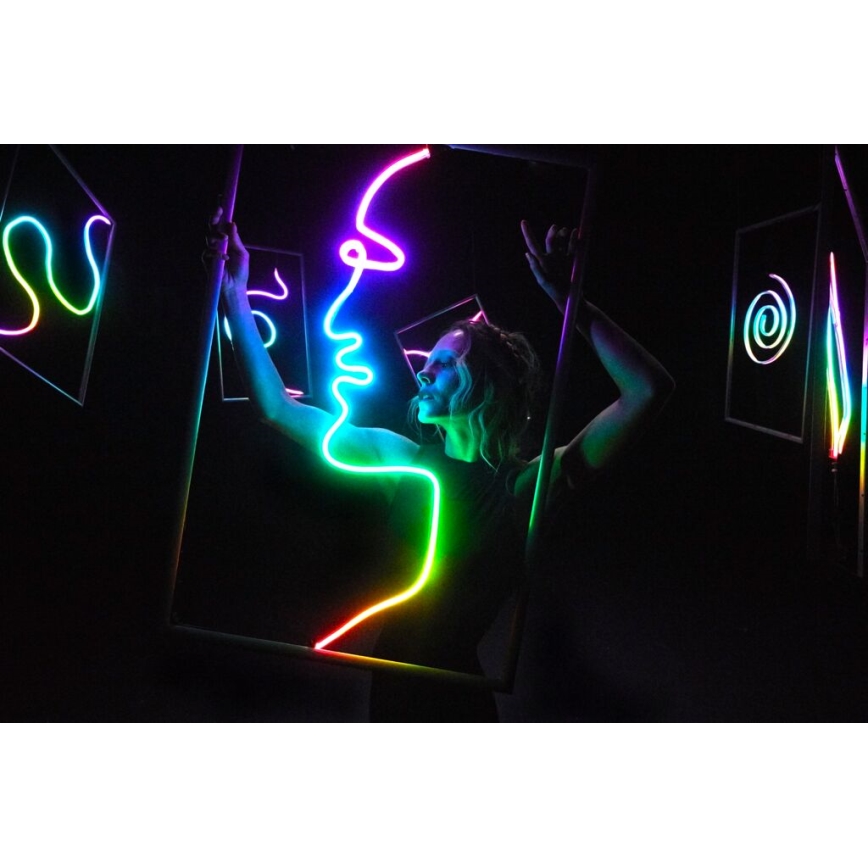 Twinkly - Fita LED RGB regulável FLEX 300 LEDs 3 m Wi-Fi