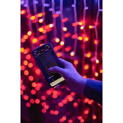 Twinkly - Cortina de Natal LED RGBW regulável para exterior CURTAIN 210xLED 6,1m IP44 Wi-Fi