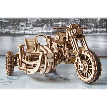 Ugears - Puzzle 3D mecânico de madeira Mota Scrambler com carrinho