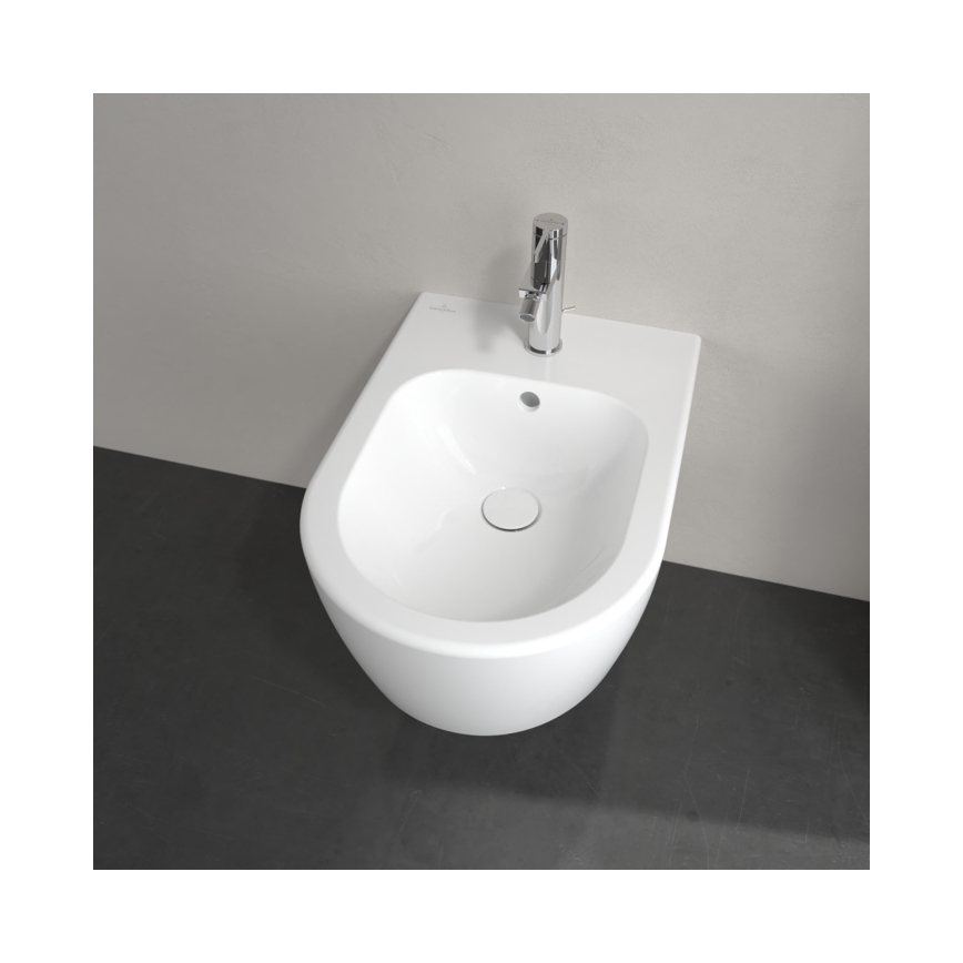 Villeroy & Boch 54050001 - Bidé suspenso AVENTO, cerâmica/branco