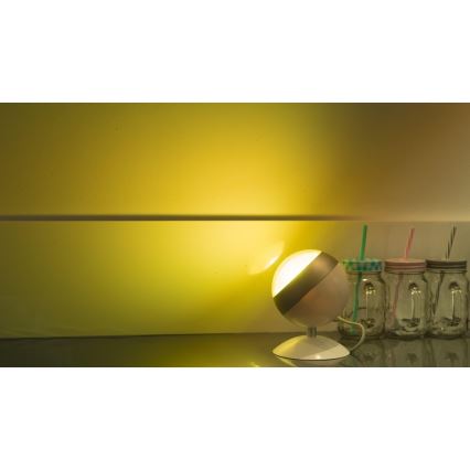 WiZ - Candeeiro de mesa LED RGBW com regulação QUEST LED/13W/230V 2200-6500K Wi-Fi branco