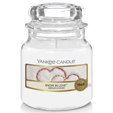 Yankee Candle - Vela aromática SNOW IN LOVE pequeno 104g 20-30 horas